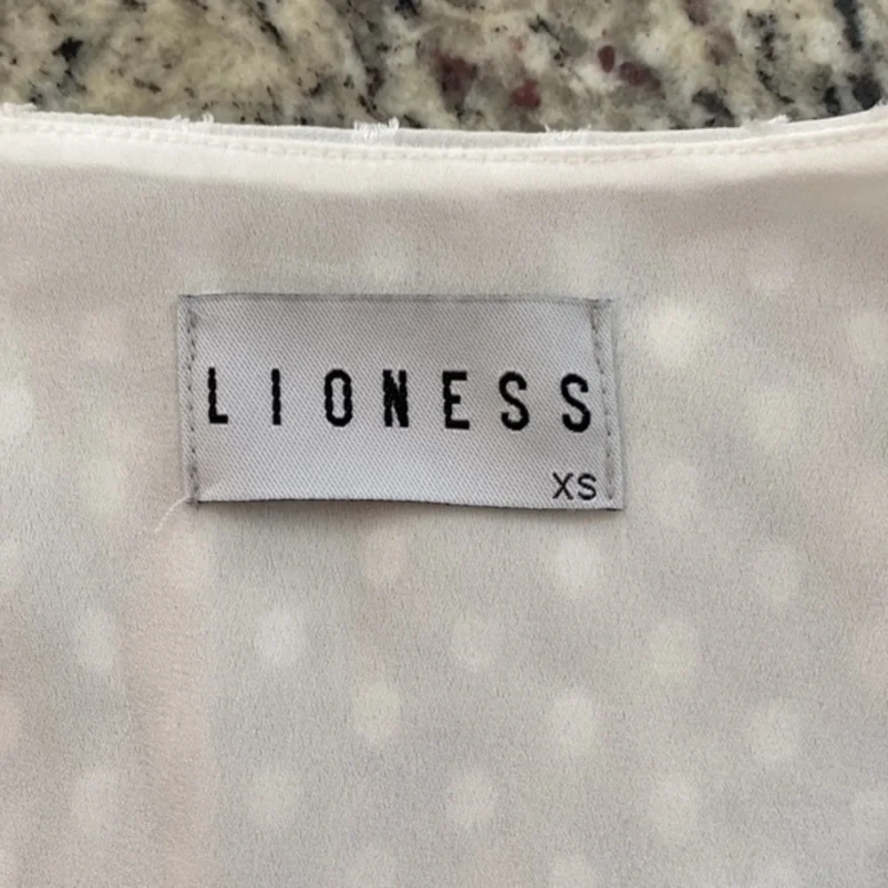 Princess Polly Lioness Legendary Lovers Belted Plunge White Tiered Dress XS RR15
